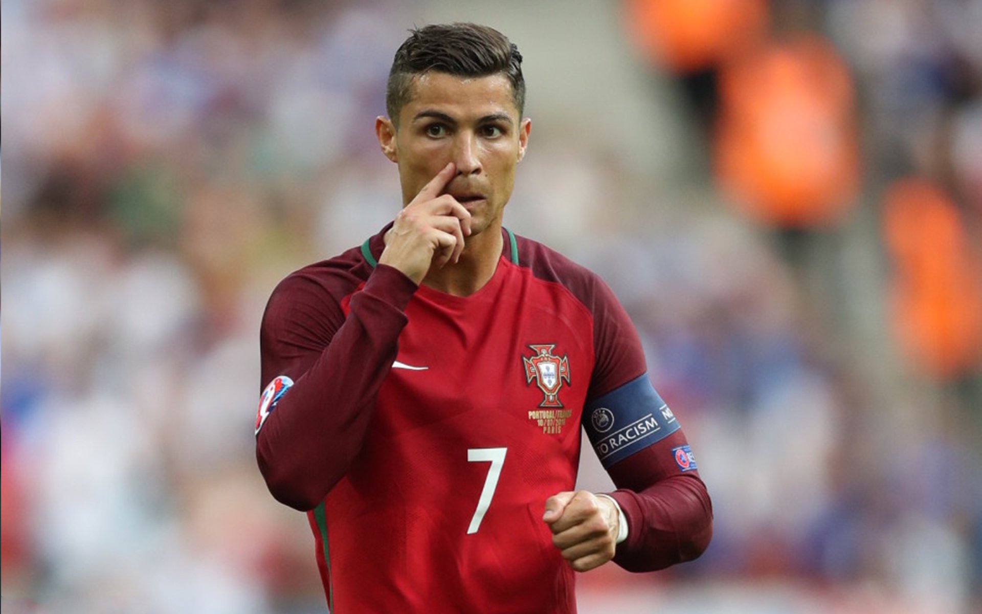 詹姆斯社媒发文鼓励新秀勇敢拼搏，詹姆斯发催泪长文